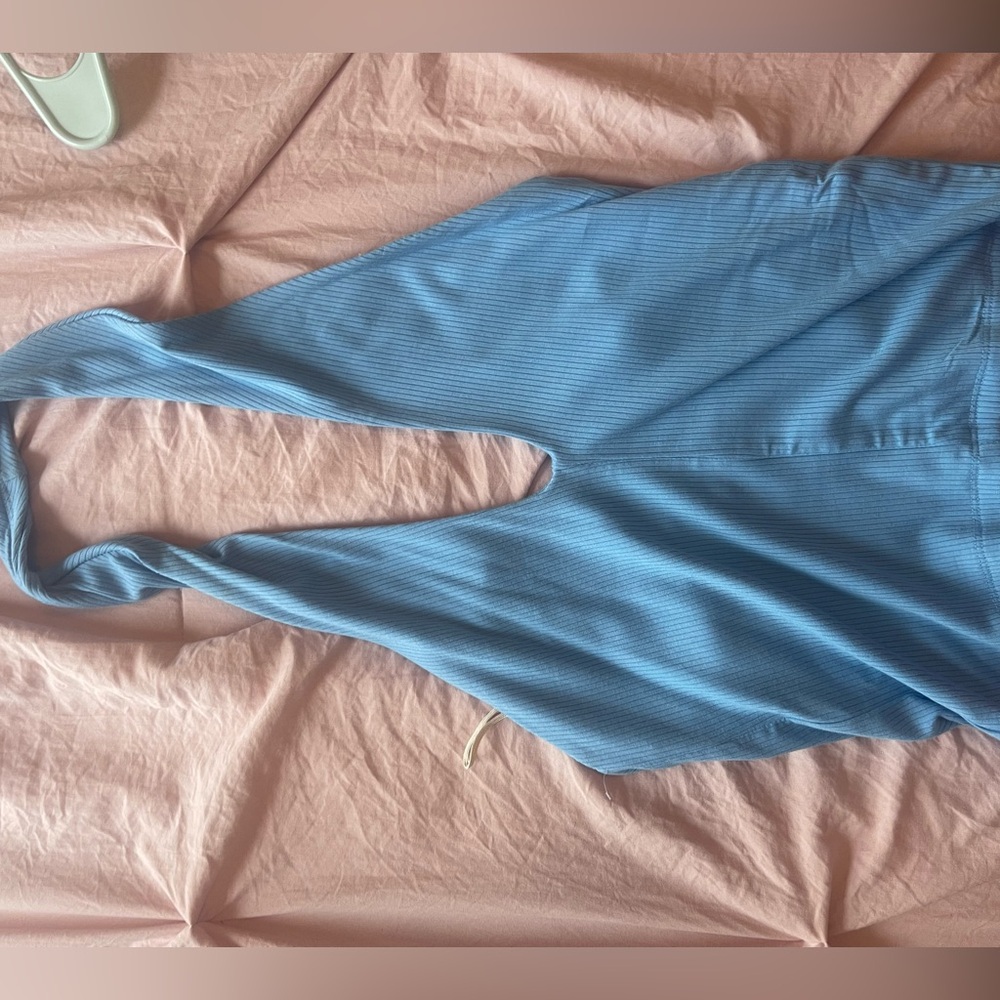 aritzia ribbed halter neck top